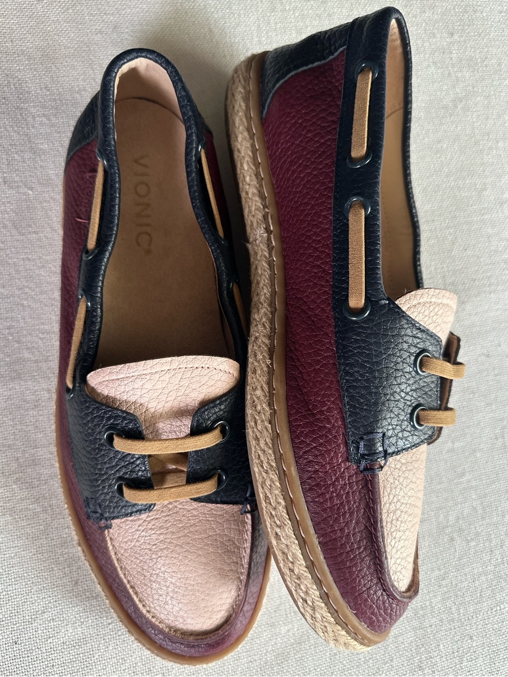Vionic Bay Cherry Jubilee Leather Espadrille Boat Shoes NWOB | 8